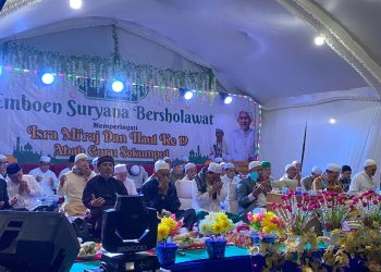 Emboen Suryana Bershalawat Dalam Rangka Isra Mi’saj Dan Haul Abah Guru Sekumpul ke 19
