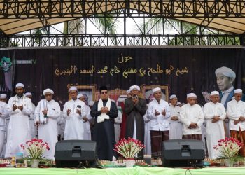 Rendi Solihin Hadiri Haul Datu Syekh Abu Tholhah, Anggap Sebagai Panggilan Hati