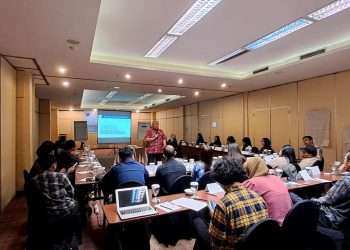 AJI Samarinda dan Yayasan Mitra Hijau Gelar Pelatihan Bersama Puluhan Jurnalis Bahas Isu Transisi Energi