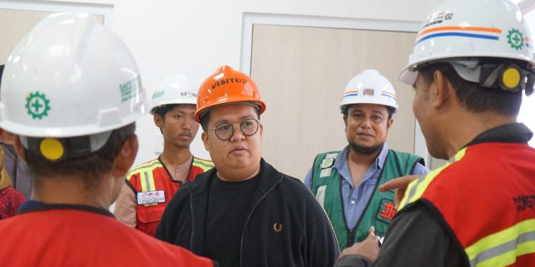 Tinjau Pembangunan RS Muara Badak, Rendi Solihin Optimis Akhir 2024 Bisa Dioperasikan