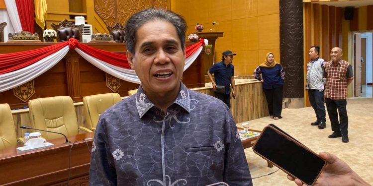 Helmi Nyatakan DPRD Siap Bantu Penanganan Sampah di kota Samarinda