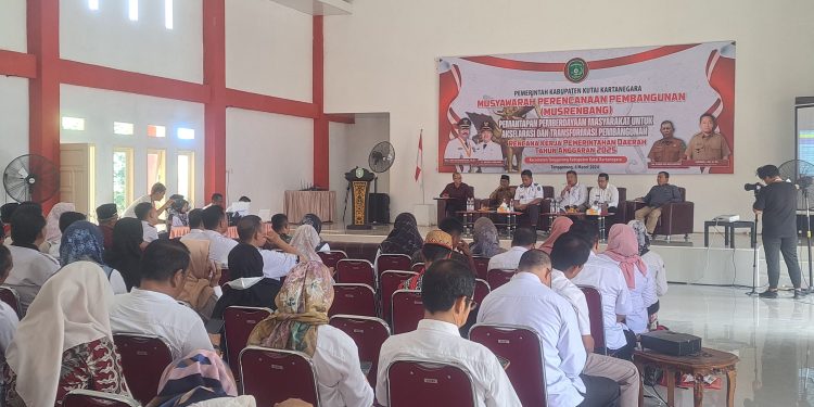 Bahas Rencana Pembangunan Kecamatan Tenggarong Melalui Musrenbang
