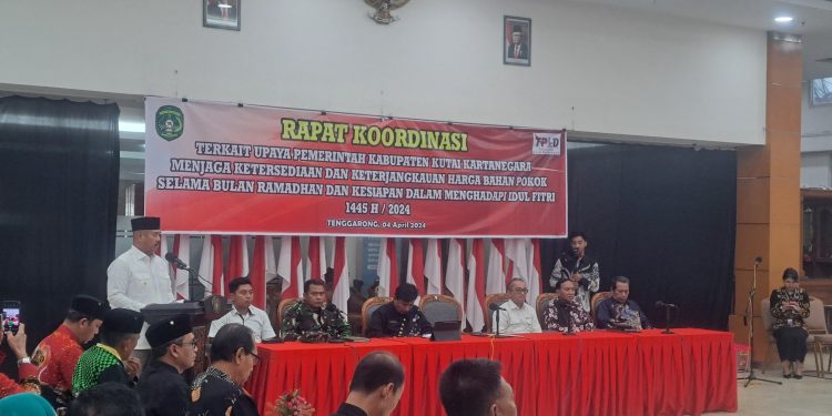 Bahas Ketersediaan Bahan Pokok Jelang Idul Fitri, Pemkab Gelar Rapat Koordinasi