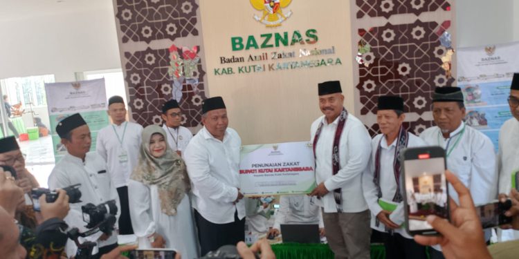 Kantor Baznas Kukar Diresmikan Bupati Edi Damansyah