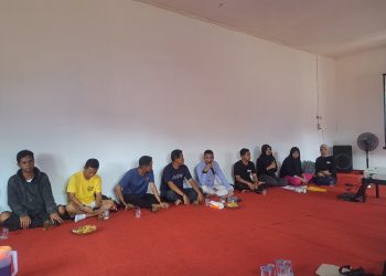 Desa Jantur Kecamatan Muara Muntai Lakukan Kunjungan Studi ke Kelurahan Maluhu