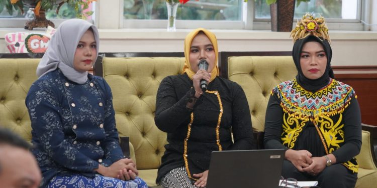 Sukses Atasi Stunting, TPK Desa Kahala Masuk 3 Besar Penyaji Terbaik Kelas TPK Hebat Seri 2