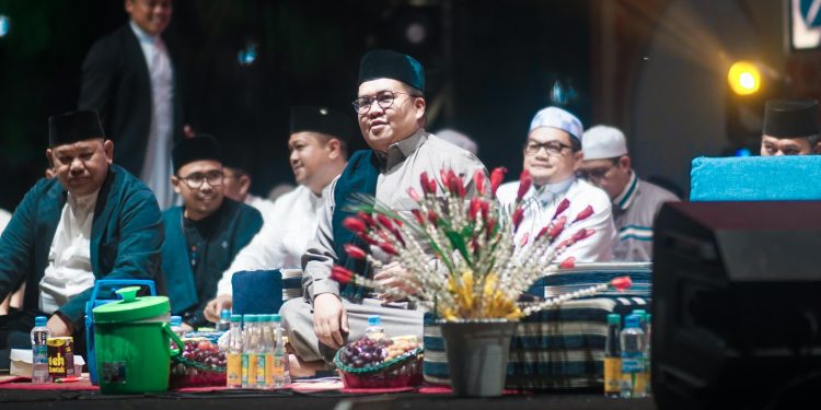 Pesisir Bersholawat, Rendi Solihin Ajak Masyarakat Doakan Kukar