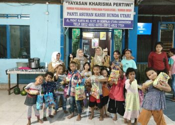 Setwan Samarinda Agus Tri Sutanto Berbagi Santunan di Hari Asyura