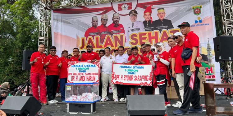 KKSS Samarinda Gelar Jalan Sehat, Beri 2 Paket Umroh Dan Berbagai Hadiah Lainnya