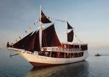 Menyusuri Keindahan Teluk Balikpapan dengan Kapal Phinisi Mahligai: Destinasi Wisata Baru yang Menawan