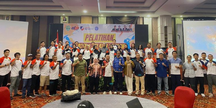 Dispora Kaltim Tingkatkan Kualitas SDM Squash Melalui Pelatihan Pelatih dan Wasit