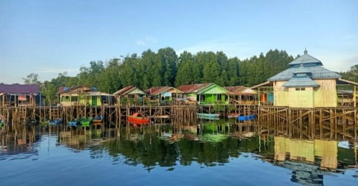 Kampung Warna-Warni Desa Janju, Pesona Keindahan di Tengah Alam Paser