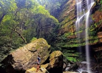 Air Terjun Niaga Tembinus: Keindahan Alam yang Menanti untuk Dijelajahi