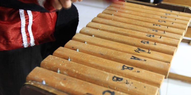 Mencintai Tradisi Lewat Festival Budaya Kaltim: Kulintang