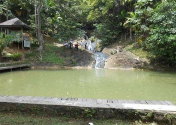 Rasakan Sensasi Segar di Air Terjun Pinang Seribu, Oase Alam Samarinda