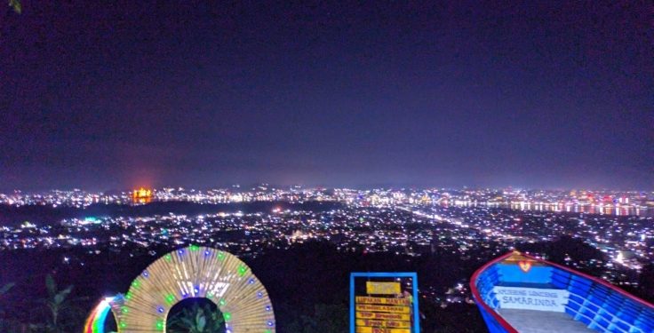 Gunung Lonceng: Menikmati Keindahan Alam dan Jejak Sejarah di Atas Samarinda