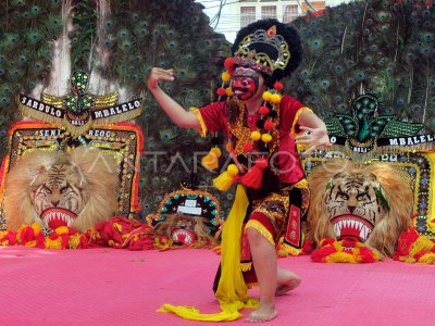 Tari Pecut: Mengukir Keberanian Lewat Setiap Gerakan
