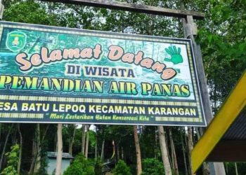 Menyegarkan Tubuh di Permandian Air Panas Batu Lepoq, Kutai Timur