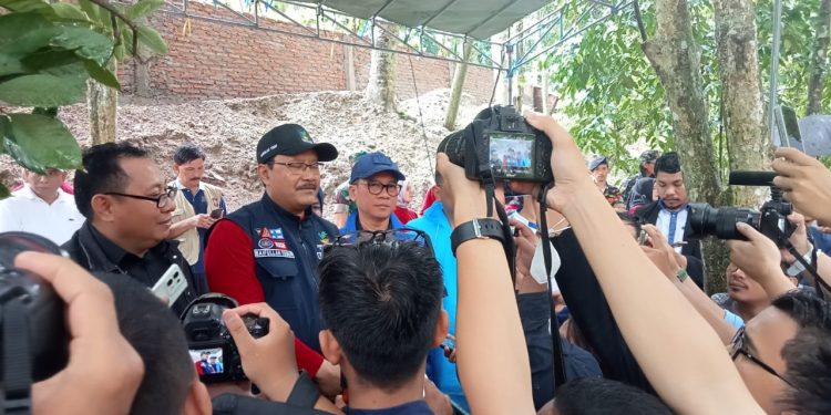 Mensos Gus Ipul: Ketum SMSI Firdaus Yang Membuat Kami Terperangkap Disini.