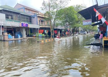 Banjir Meluas di Bengkuring Samarinda, 22 RT Terendam hingga Setinggi Paha Orang Dewasa