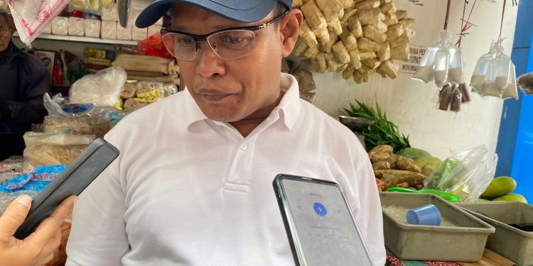 Legislator DPRD Samarinda Peringati Hari Peduli Sampah Nasional di Pasar Merdeka