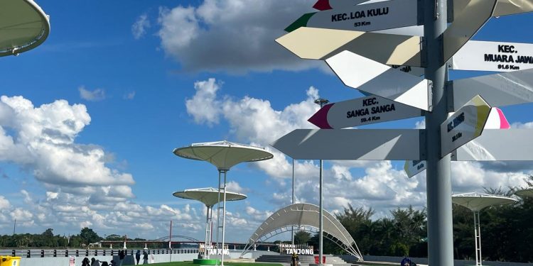 Taman Tanjong Resmi Dibuka, Bupati Edi Ajak Warga Jaga Kebersihan dan Ketertiban