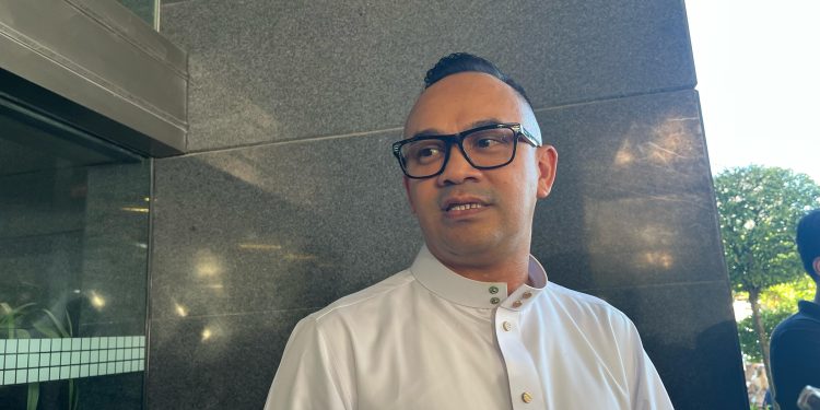Adnan Faridhan: Demokrasi Terancam Akibat Peran Buzzer yang Kian Masif