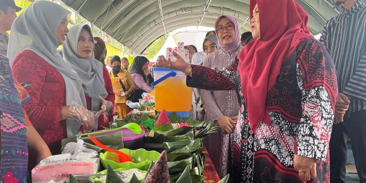 Festival Cenil Meriahkan HUT ke-42 Desa Kota Bangun III, Dorong Pelestarian Budaya Lokal