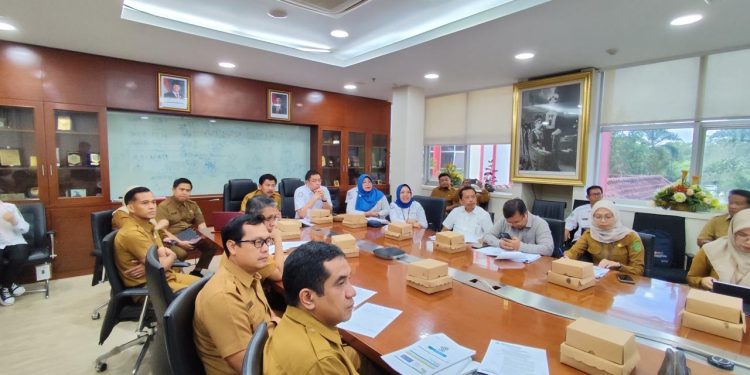 UHC Sudah 100 Persen, Pemkab Kukar Ingatkan Masyarakat Manfaatkan Antrian Online Faskes