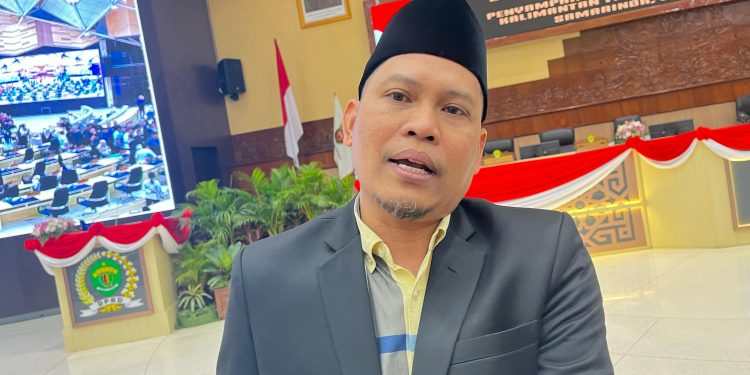 Penegakan Lemah, Jalan Umum Kaltim Terus Dirusak Kendaraan Industri Berat