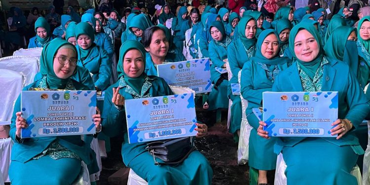 Komitmen Jaga Lingkungan, PKK Maluhu Ukir Prestasi di HKG ke-53 Kukar