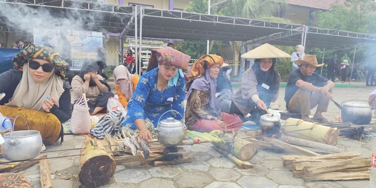 Dispar Kukar Dukung Penuh Festival Nasi Bekepor sebagai Ajang Pelestarian Budaya