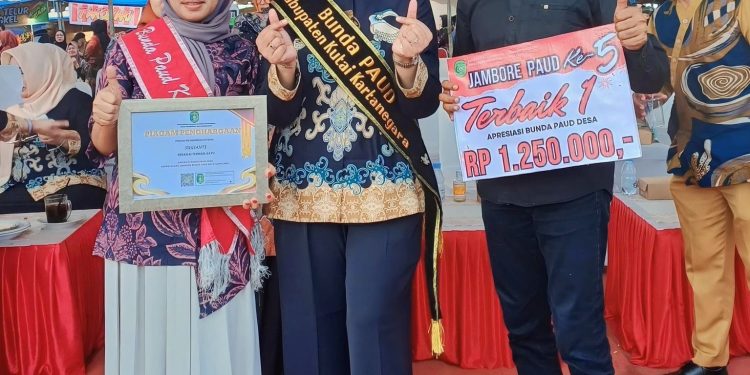 Kelurahan Maluhu Raih Juara 1 Jambore Bunda PAUD Kukar di Kota Bangun