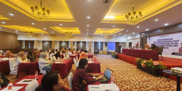 Disdikbud Kukar Gelar Workshop Penyusunan Modul Bahasa Kutai Tingkat SMP