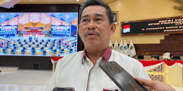 Distribusi Seragam Gratis Belum Merata, Komisi IV DPRD Kaltim Dorong Percepatan dan Awasi Potensi Penyimpangan