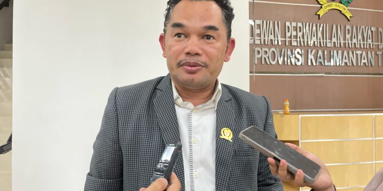 Ketua DPRD Kaltim Dorong Optimalisasi Limbah Sawit sebagai Pakan Ternak demi Swasembada Daging