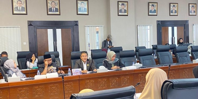 Unmul Siapkan Program Kedokteran Hewan, DPRD Kaltim Beri Dukungan Penuh