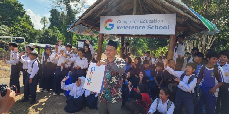Berkat Dukungan Disdikbud Kukar SMPN 7 Muara Kaman Tampil Terdepan dalam Inovasi Digital