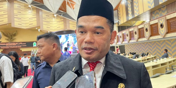 Ketua DPRD Kaltim Desak Pemerintah Segera Siapkan Helikopter Siaga untuk Mahulu