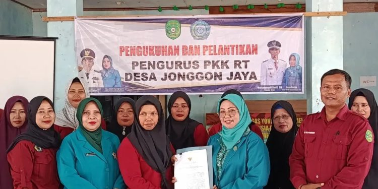 PKK RT Jonggon Jaya Resmi Dilantik, Kader Siap Jadi Ujung Tombak Pembangunan Desa