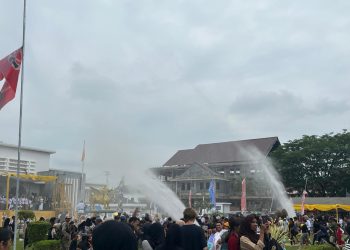 Belimbur, Simbol Penyucian Diri di Penutup Erau 2025