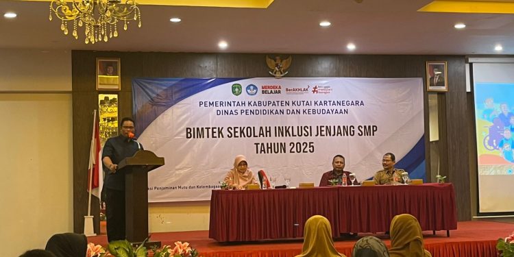 Disdikbud Kukar Tekankan SMP Tidak Boleh Tolak Siswa Berkebutuhan Khusus