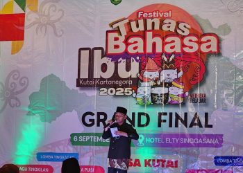 Tradisi Kutai Kembali Bergemuruh di Festival Tunas Bahasa Ibu 2025