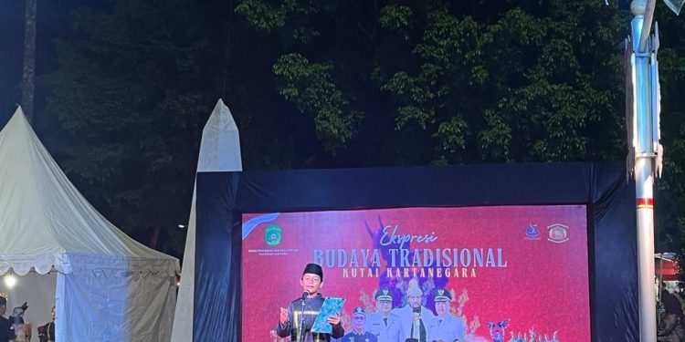Diskdikbud Kukar Gelar Ekspresi Budaya Tradisional di Tenggarong