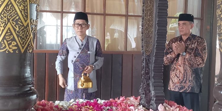 Ziarah Kesultanan Kutai Jadi Penutup Sakral Pekan Kebudayaan Daerah Kukar 2025
