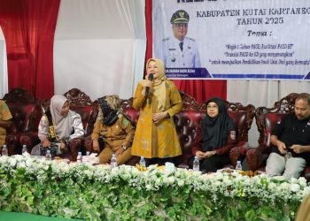 Bunda PAUD Kukar Lanjutkan Sosialisasi Kelas Parenting di Muara Kaman, Dorong Kesadaran Pendidikan Anak Usia Dini