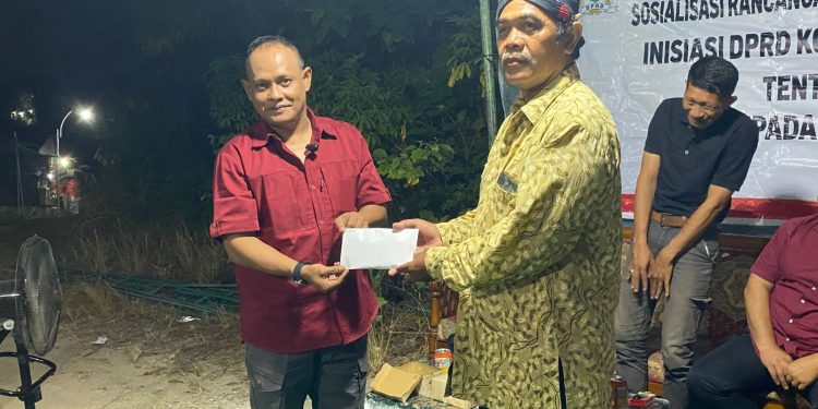 DPRD Samarinda Sosialisasikan Raperda Sempadan Sungai di Perum Borneo SKM