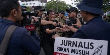 Empat Jurnalis Jadi Korban Represi Saat Aksi 214, Koalisi Pers Kaltim: Halangi Kerja Pers Bisa Dipida