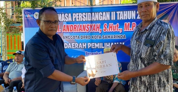 Reses di Berambai Buka Persoalan Lama, Andriansyah Serahkan Sapi Kurban untuk Warga