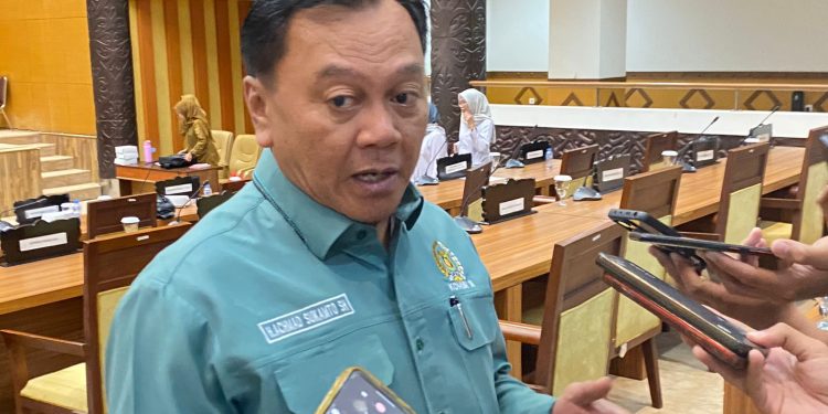 Raperda Sempadan Sungai Hampir Rampung, DPRD Samarinda Siapkan Dasar Hukum Penataan SKM